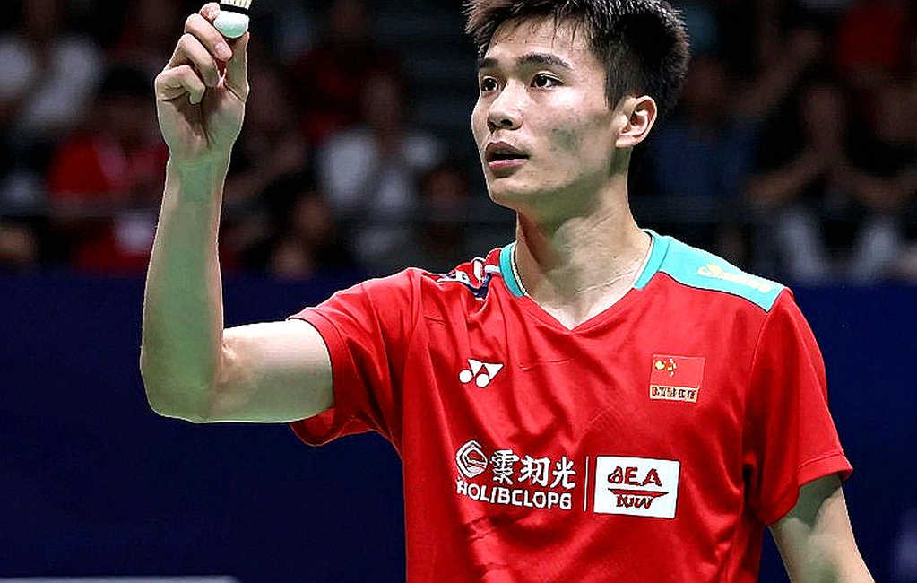 Alwi Farhan tập cùng Kento Momota trước Asian Games 2026: Bản đồ chuẩn bị và khoảng trống dữ liệu