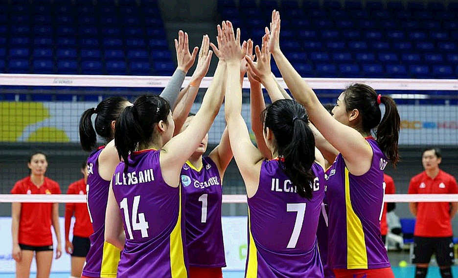 Suhl thắng Supercup đầu tiên: ba set cách biệt hai điểm và một mắt xích đang rạn