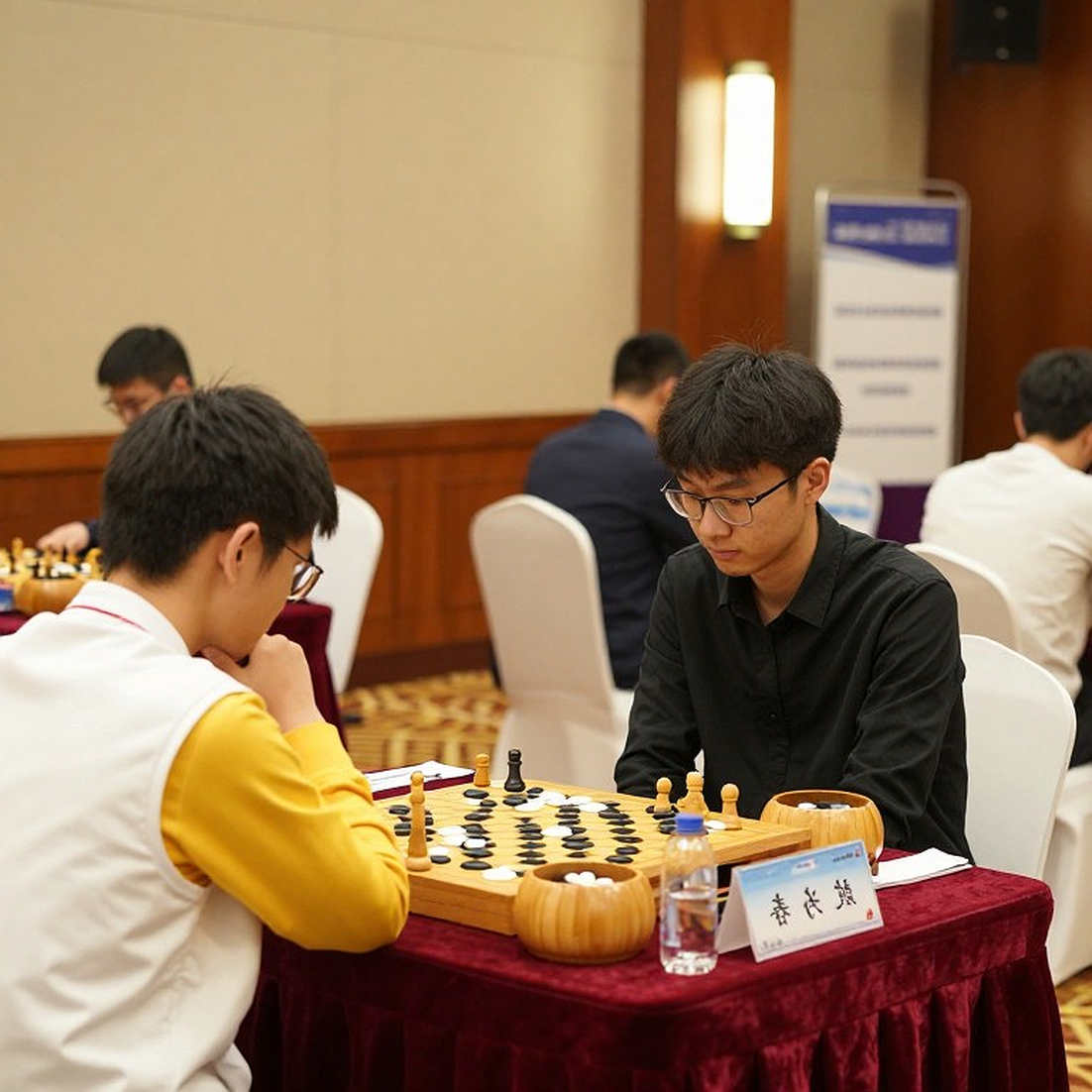 Tít báo sai lệch về 'Chủ tịch FIDE' bị ghép nhầm vào quảng cáo DVD khai cuộc: Hồi chuông về độ tin cậy của truyền thông cờ vua