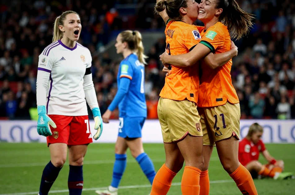 América chốt đội hình Clásico Joven: Almada giữ nguyên bộ khung, Zendejas và Borja chờ trên băng ghế