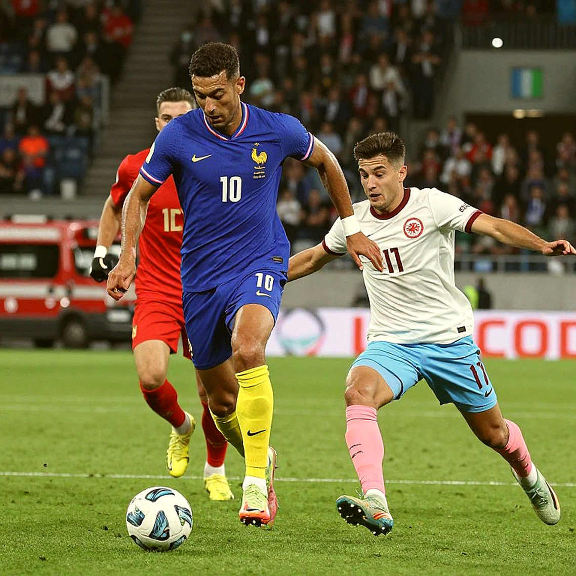 Vozinha, Cape Verde và thương vụ Colo-Colo: Hào quang World Cup và hóa đơn không ai muốn nhận