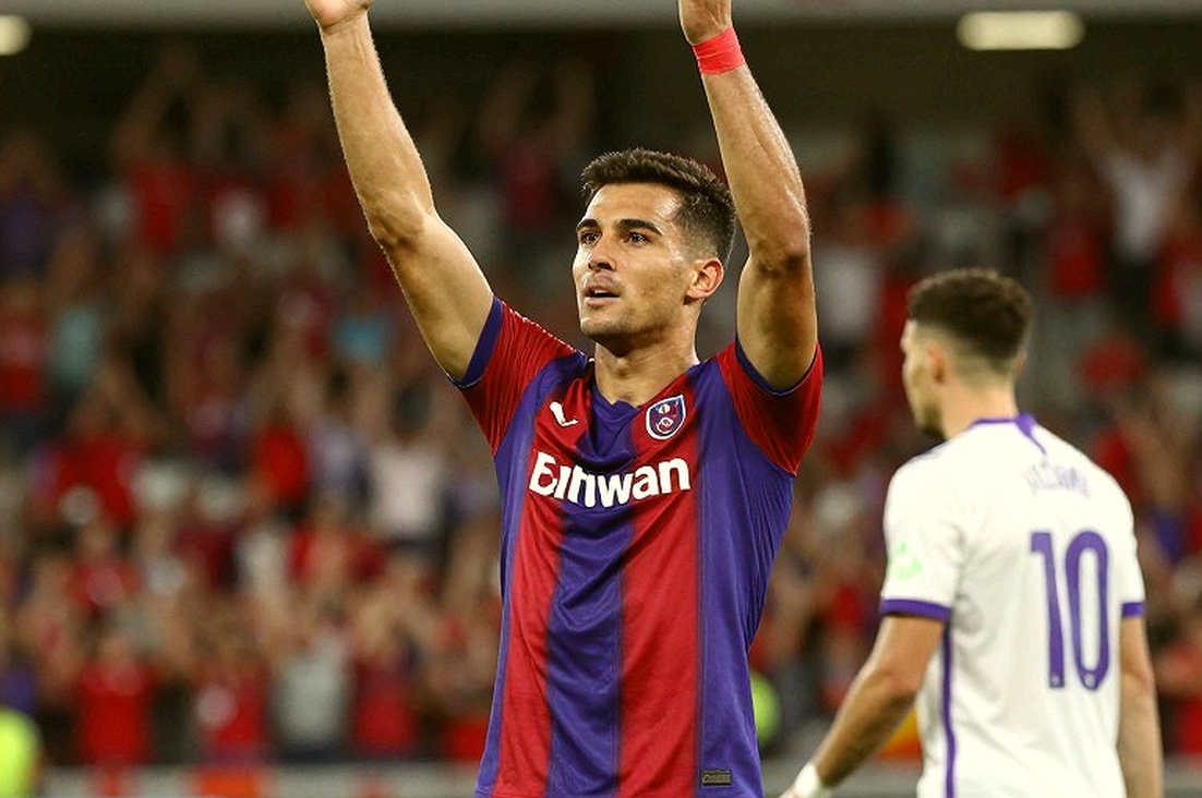 Zion Suzuki tại Aston Villa: Emery ca ngợi 'thích nghi tức thì' nhưng chiến thuật vẫn đang được căn chỉnh Zion Suzuki tại Aston Villa: Emery ca ngợi 'thích nghi tức thì' nhưng chiến thuật vẫn đang được căn chỉnh
