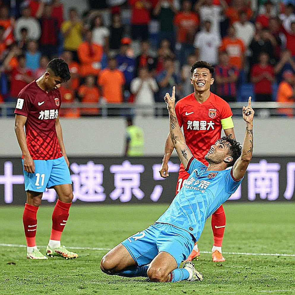 The Code Behind Bac Ninh - Long An: Brenner's Hat-trick and a Seventeen-Minute Crack